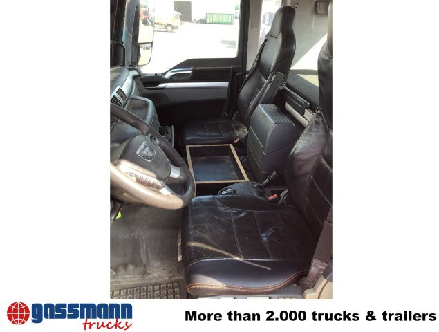 MAN TGS 41.480 8X8 BB, Bender Stahlmulde ca. 18m³, - 驾驶室底盘卡车:图4 MAN TGS 41.480 8X8 BB, Bender Stahlmulde ca. 18m³, - 驾驶室底盘卡车:图4