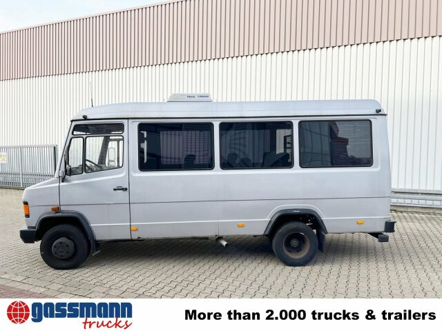 Mercedes-Benz 711 D-KA 4x2, Standklima, 11-Sitze, 2 x on stock - 厢式卡车:图2 Mercedes-Benz 711 D-KA 4x2, Standklima, 11-Sitze, 2 x on stock - 厢式卡车:图2