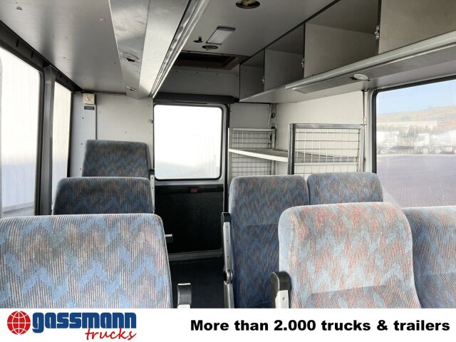 Mercedes-Benz 711 D-KA 4x2, Standklima, 11-Sitze, 2 x on stock - 小型巴士, 小型客车:图5 Mercedes-Benz 711 D-KA 4x2, Standklima, 11-Sitze, 2 x on stock - 小型巴士, 小型客车:图5