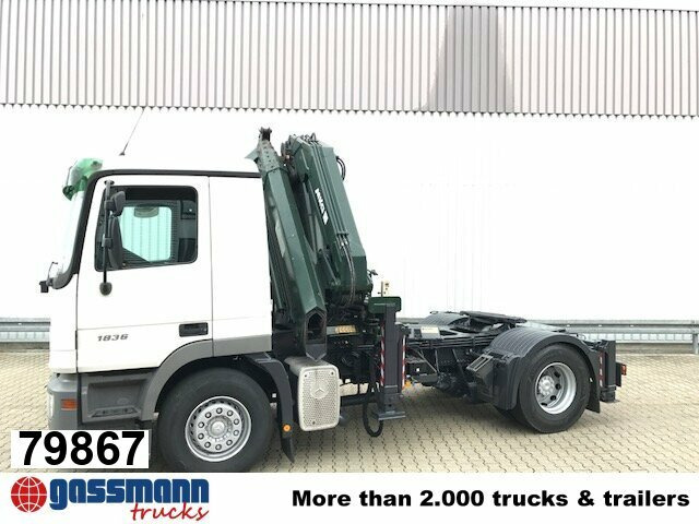 Mercedes-Benz Actros 1836 LS 4x2 mit Kran MKG HLK 330HP - 牵引车:图1 Mercedes-Benz Actros 1836 LS 4x2 mit Kran MKG HLK 330HP - 牵引车:图1