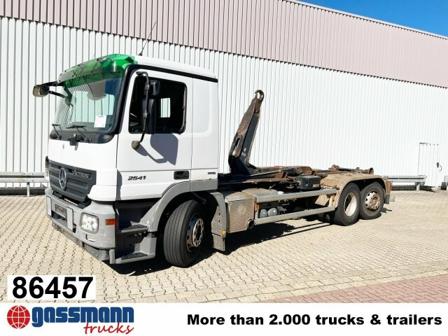 Mercedes-Benz Actros 2541 L 6x2/48 Retarder, Lenk-/Liftachse - 吊钩升降车:图1 Mercedes-Benz Actros 2541 L 6x2/48 Retarder, Lenk-/Liftachse - 吊钩升降车:图1
