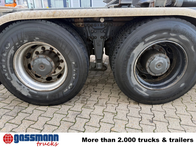 Mercedes-Benz Actros 2644 L 6x4 - 驾驶室底盘卡车:图5 Mercedes-Benz Actros 2644 L 6x4 - 驾驶室底盘卡车:图5