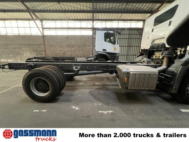 Mercedes-Benz Arocs 1840 K 4x2, MultimediaCockpit, 2x - 驾驶室底盘卡车:图5 Mercedes-Benz Arocs 1840 K 4x2, MultimediaCockpit, 2x - 驾驶室底盘卡车:图5