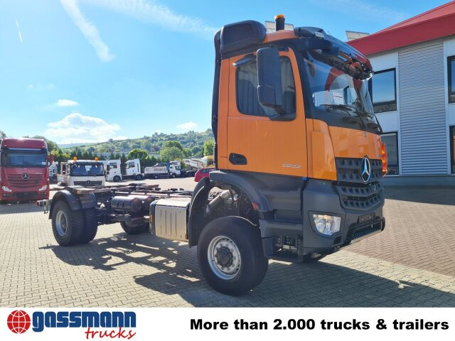 新的 驾驶室底盘卡车 Mercedes-Benz Arocs 2033 A 4x4, Grounder, Motorabtrieb：图12