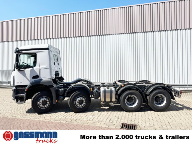 Mercedes-Benz Arocs 3240 8x4, 9/10m³ Mischer - 混凝土搅拌车:图2 Mercedes-Benz Arocs 3240 8x4, 9/10m³ Mischer - 混凝土搅拌车:图2