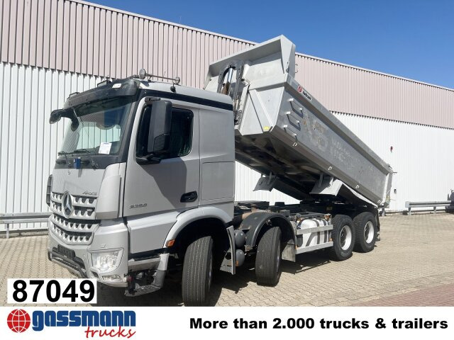 Mercedes-Benz Arocs 3251 K 8x4/4, Retarder, Stahlmulde ca. - 自卸车:图1 Mercedes-Benz Arocs 3251 K 8x4/4, Retarder, Stahlmulde ca. - 自卸车:图1