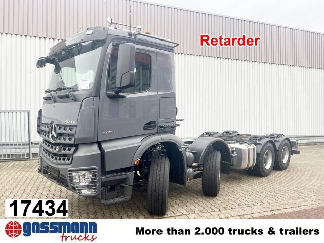 Mercedes-Benz Arocs 3251 L 8x4/4, mit Motorabtrieb C plus NA - 驾驶室底盘卡车:图1 Mercedes-Benz Arocs 3251 L 8x4/4, mit Motorabtrieb C plus NA - 驾驶室底盘卡车:图1