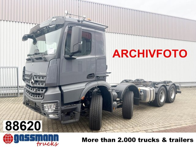 Mercedes-Benz Arocs 3253 L 8x4/4, MultimediaCockpit, Navi, - 驾驶室底盘卡车:图1 Mercedes-Benz Arocs 3253 L 8x4/4, MultimediaCockpit, Navi, - 驾驶室底盘卡车:图1