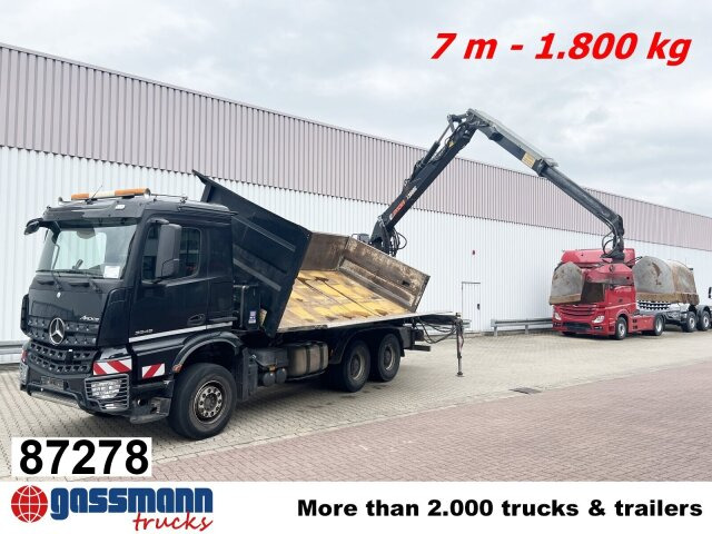 Mercedes-Benz Arocs 3345 K 6x4, Heckkran Hiab Jonsered - 翻斗车, 起重车:图1 Mercedes-Benz Arocs 3345 K 6x4, Heckkran Hiab Jonsered - 翻斗车, 起重车:图1