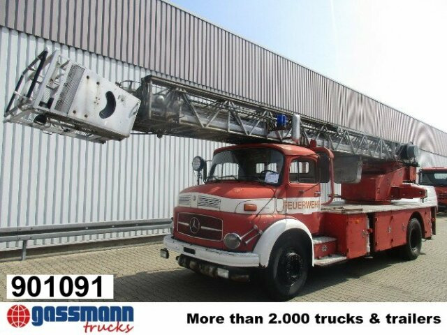 Mercedes-Benz L 1519 4x2 Feuerwehr Drehleiter DL30 - 消防车:图1 Mercedes-Benz L 1519 4x2 Feuerwehr Drehleiter DL30 - 消防车:图1