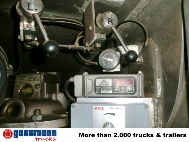 Mercedes-Benz SK 1824 L 4x2, Esterer Tankaufbau ca. 13.100l, 2 - 罐车:图5 Mercedes-Benz SK 1824 L 4x2, Esterer Tankaufbau ca. 13.100l, 2 - 罐车:图5