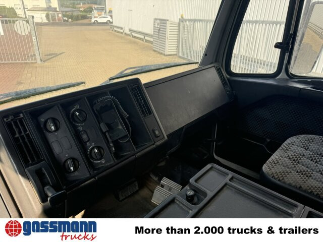 Mercedes-Benz SK 1827L 4x2 - 栏板式/ 平板卡车:图3 Mercedes-Benz SK 1827L 4x2 - 栏板式/ 平板卡车:图3