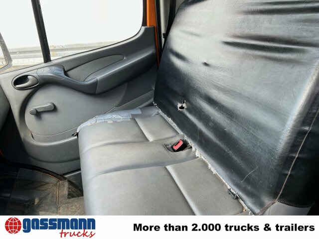 Mercedes-Benz Sprinter 308 4x2 Doka - 平板货车, 康比货车:图4 Mercedes-Benz Sprinter 308 4x2 Doka - 平板货车, 康比货车:图4