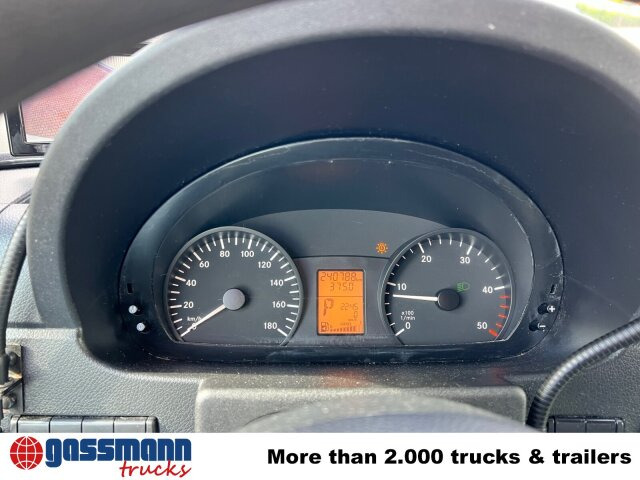 Mercedes-Benz Sprinter 313 CDI 4x2, EEV, Krankenwagen - 无侧窗厢式货车:图2 Mercedes-Benz Sprinter 313 CDI 4x2, EEV, Krankenwagen - 无侧窗厢式货车:图2