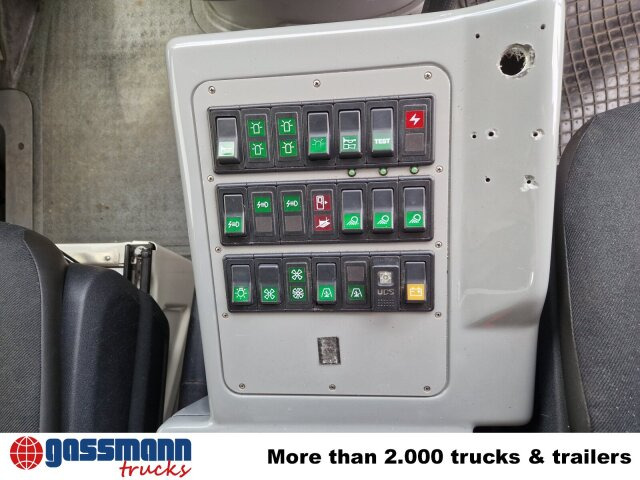 Mercedes-Benz Sprinter 516 CDI 4x2, Rettungswagen - 无侧窗厢式货车:图2 Mercedes-Benz Sprinter 516 CDI 4x2, Rettungswagen - 无侧窗厢式货车:图2