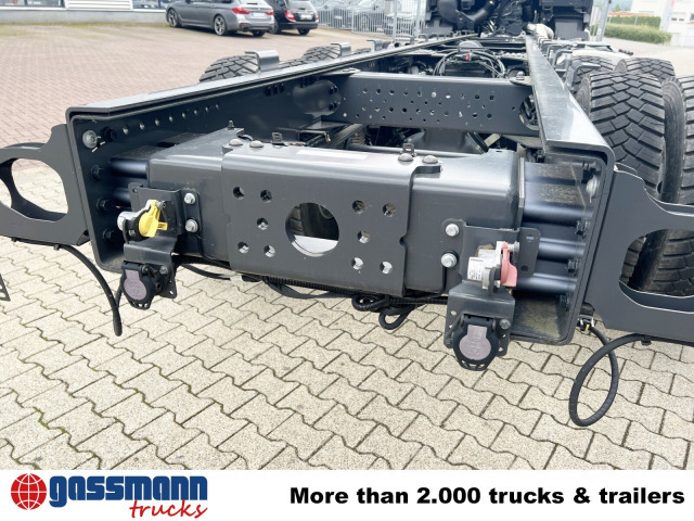 Renault C 480 8x4, Kran 15-35m/t - 吊钩升降车, 起重车:图3 Renault C 480 8x4, Kran 15-35m/t - 吊钩升降车, 起重车:图3