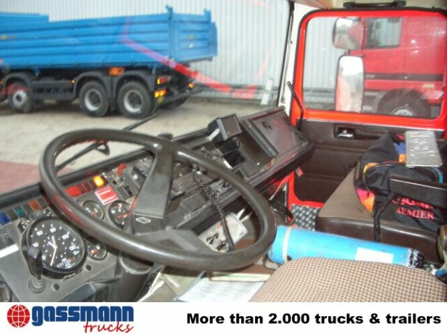 Renault G F231 4x2 - 消防车:图4 Renault G F231 4x2 - 消防车:图4