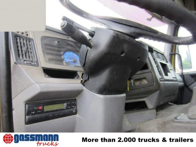 Renault Kerax 380.26 6x4, Bordmatik links - 翻斗车:图4 Renault Kerax 380.26 6x4, Bordmatik links - 翻斗车:图4