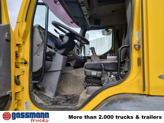 Renault Kerax 380.26 6x4, Bordmatik links - 翻斗车:图2 Renault Kerax 380.26 6x4, Bordmatik links - 翻斗车:图2