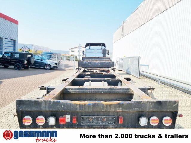 TANG Pritschenauflieger - 栏板式/ 平板半拖车:图2 TANG Pritschenauflieger - 栏板式/ 平板半拖车:图2