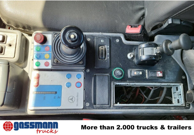 Unimog U 20 4x4, Zapfwelle, Kran Hiab 022D-3 HiDuo, - 小型货车:图4 Unimog U 20 4x4, Zapfwelle, Kran Hiab 022D-3 HiDuo, - 小型货车:图4