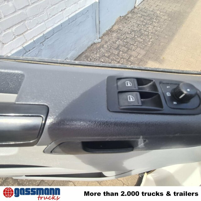 Volkswagen T5 2.0 TDI, Krankenwagen - 救护车:图5 Volkswagen T5 2.0 TDI, Krankenwagen - 救护车:图5