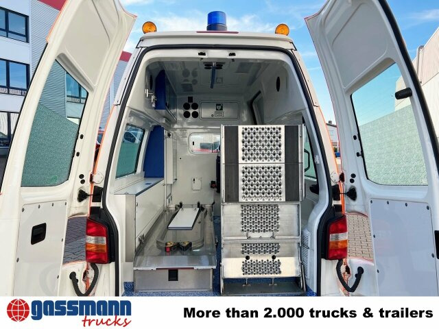 Volkswagen T5 2.5 TDI 4x2, Krankenwagen - 救护车:图2 Volkswagen T5 2.5 TDI 4x2, Krankenwagen - 救护车:图2