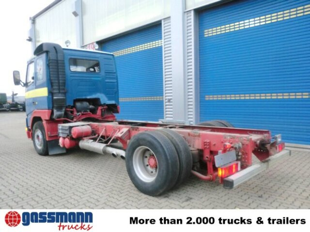 Volvo FH New 12-420 4x2 - 驾驶室底盘卡车:图4 Volvo FH New 12-420 4x2 - 驾驶室底盘卡车:图4