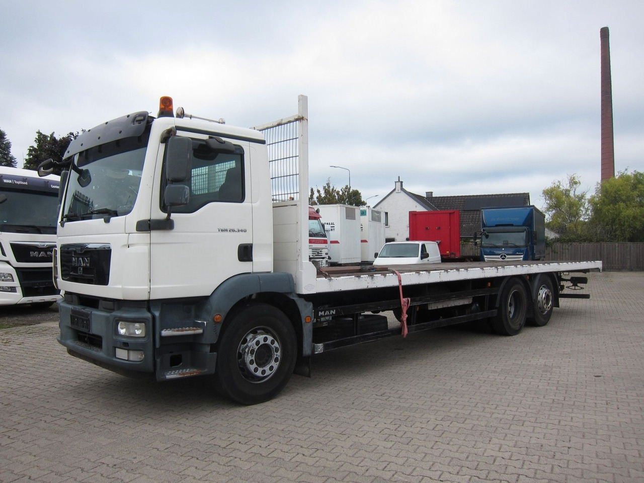 MAN TGM 26 340 6X2*4 BL Plateau Manual - 栏板式/ 平板卡车:图2 MAN TGM 26 340 6X2*4 BL Plateau Manual - 栏板式/ 平板卡车:图2
