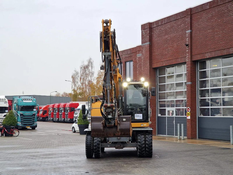 Liebherr A916 - 110 KW - Central Greasing - Camera - 轮式挖掘机:图5 Liebherr A916 - 110 KW - Central Greasing - Camera - 轮式挖掘机:图5