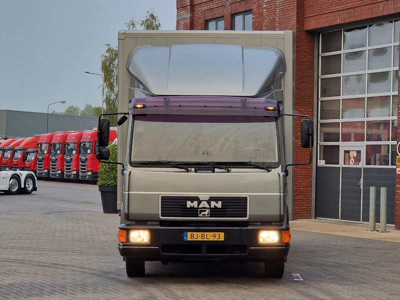 MAN TGL 12.220 LL 4x2 Box , loading lift - 厢式卡车:图2 MAN TGL 12.220 LL 4x2 Box , loading lift - 厢式卡车:图2