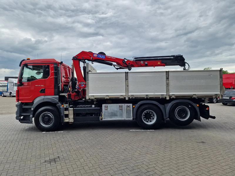 MAN TGS 26.360 6x4 Hydrodrive / Crane HMF1920K-RCS / 3 way tipper HMF / Low KM 110.700! - 起重车:图5 MAN TGS 26.360 6x4 Hydrodrive / Crane HMF1920K-RCS / 3 way tipper HMF / Low KM 110.700! - 起重车:图5