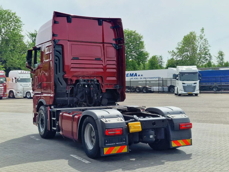 MAN TGX 18.510 4x2 - Retarder - Night clima - 2x tank - Navi - Full spoiler - 牵引车:图5 MAN TGX 18.510 4x2 - Retarder - Night clima - 2x tank - Navi - Full spoiler - 牵引车:图5