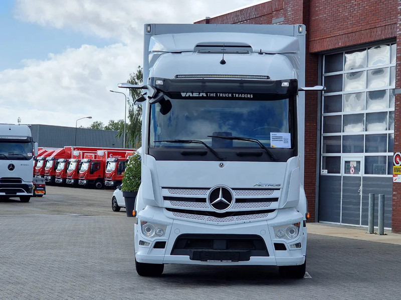 Mercedes-Benz Actros 1833 4x2 - Box with sidedoors - Loadlift - Full air - Mirror cam - 厢式卡车:图2 Mercedes-Benz Actros 1833 4x2 - Box with sidedoors - Loadlift - Full air - Mirror cam - 厢式卡车:图2