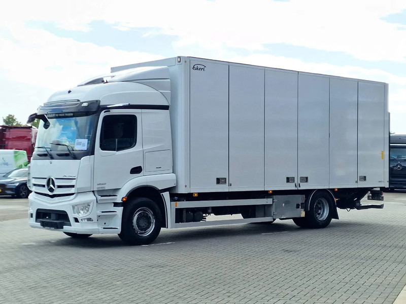 Mercedes-Benz Actros 1833 4x2 - Box with sidedoors - Loadlift - Full air - Mirror cam - 厢式卡车:图3 Mercedes-Benz Actros 1833 4x2 - Box with sidedoors - Loadlift - Full air - Mirror cam - 厢式卡车:图3