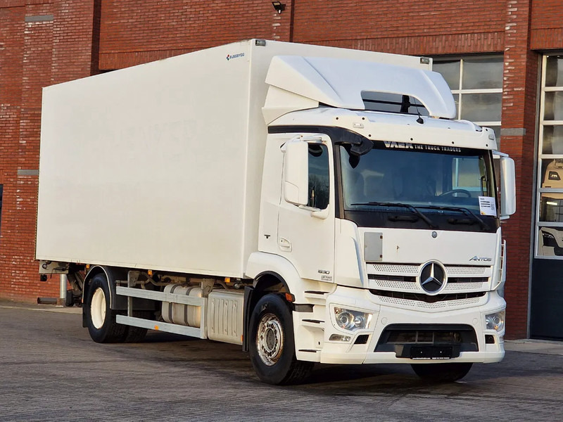 Mercedes-Benz Antos 1830 4x2 - Box with sidedoors - Zepro loadlift - Full air - 5.50 WB - Camera system - 厢式卡车:图1 Mercedes-Benz Antos 1830 4x2 - Box with sidedoors - Zepro loadlift - Full air - 5.50 WB - Camera system - 厢式卡车:图1