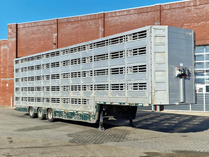 Pezzaioli 5 deck livestock trailer - Water & Ventilation - Loadlift - Folding floors - BPW Axle - 155M3 - 牲畜运输半拖车:图3 Pezzaioli 5 deck livestock trailer - Water & Ventilation - Loadlift - Folding floors - BPW Axle - 155M3 - 牲畜运输半拖车:图3