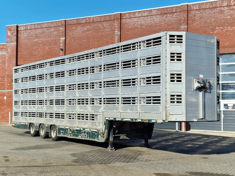 Pezzaioli 5 deck livestock trailer - Water & Ventilation - Loadlift - Folding floors - BPW Axle - 155M3 - 牲畜运输半拖车:图4 Pezzaioli 5 deck livestock trailer - Water & Ventilation - Loadlift - Folding floors - BPW Axle - 155M3 - 牲畜运输半拖车:图4