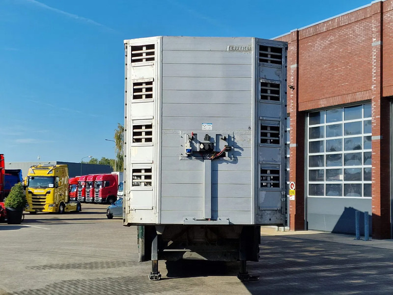 Pezzaioli 5 deck livestock trailer - Water & Ventilation - Loadlift - Folding floors - BPW Axle - 155M3 - 牲畜运输半拖车:图5 Pezzaioli 5 deck livestock trailer - Water & Ventilation - Loadlift - Folding floors - BPW Axle - 155M3 - 牲畜运输半拖车:图5