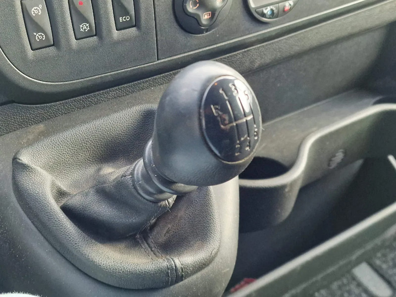 自动转运卡车 Renault Master 2.3 DCi - Cartransport - Winch - 3.500 kg - Tow bar - Airco:图15 自动转运卡车 Renault Master 2.3 DCi - Cartransport - Winch - 3.500 kg - Tow bar - Airco:图15