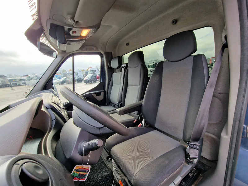 自动转运卡车 Renault Master 2.3 DCi - Cartransport - Winch - 3.500 kg - Tow bar - Airco:图11 自动转运卡车 Renault Master 2.3 DCi - Cartransport - Winch - 3.500 kg - Tow bar - Airco:图11