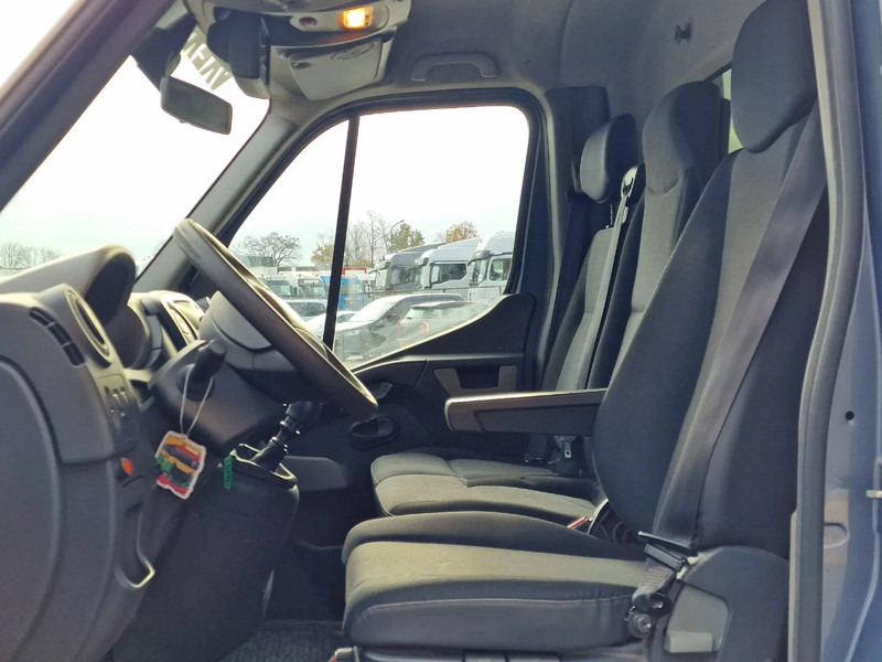 自动转运卡车 Renault Master 2.3 DCi - Cartransport - Winch - 3.500 kg - Tow bar - Airco:图10 自动转运卡车 Renault Master 2.3 DCi - Cartransport - Winch - 3.500 kg - Tow bar - Airco:图10