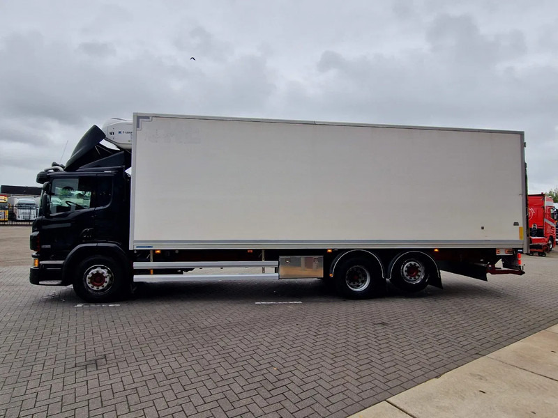 Scania P320 6x2*4 - Thermoking T-1200 R Frigo - Zepro Loadlift - Euro 6 - Steering axle - Full air - 等温卡车:图4 Scania P320 6x2*4 - Thermoking T-1200 R Frigo - Zepro Loadlift - Euro 6 - Steering axle - Full air - 等温卡车:图4