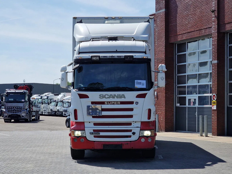 Scania R500 V8 Highline 6x2*4 - Box with side doors - Loadlift - Manual gearbox with retarder - Full air - Steering axle - 厢式卡车:图2 Scania R500 V8 Highline 6x2*4 - Box with side doors - Loadlift - Manual gearbox with retarder - Full air - Steering axle - 厢式卡车:图2