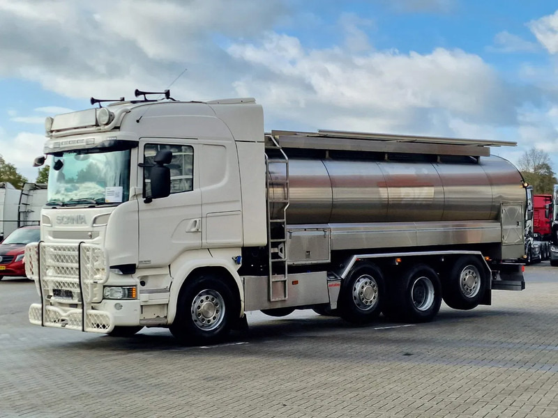 Scania R520 V8 8x2*4 - Tank - 19.000L - 4 compartments - Pump and counter - Retarder - 罐车:图3 Scania R520 V8 8x2*4 - Tank - 19.000L - 4 compartments - Pump and counter - Retarder - 罐车:图3