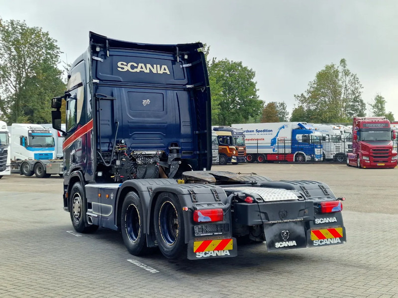 Scania R520 V8 NGS Highline 6x2 - PTO/Hydraulic - Full air - 2.95 WB - Navi - Fridge - Sliding 5th wheel - 牵引车:图5 Scania R520 V8 NGS Highline 6x2 - PTO/Hydraulic - Full air - 2.95 WB - Navi - Fridge - Sliding 5th wheel - 牵引车:图5