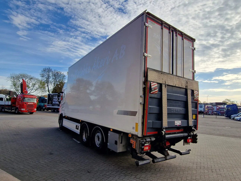 Volvo FH 13.460 Globetrotter 6x2 - Carrier Frigo Supra 850 Nordic - Loadlift - Full air - LNG - 等温卡车:图5 Volvo FH 13.460 Globetrotter 6x2 - Carrier Frigo Supra 850 Nordic - Loadlift - Full air - LNG - 等温卡车:图5