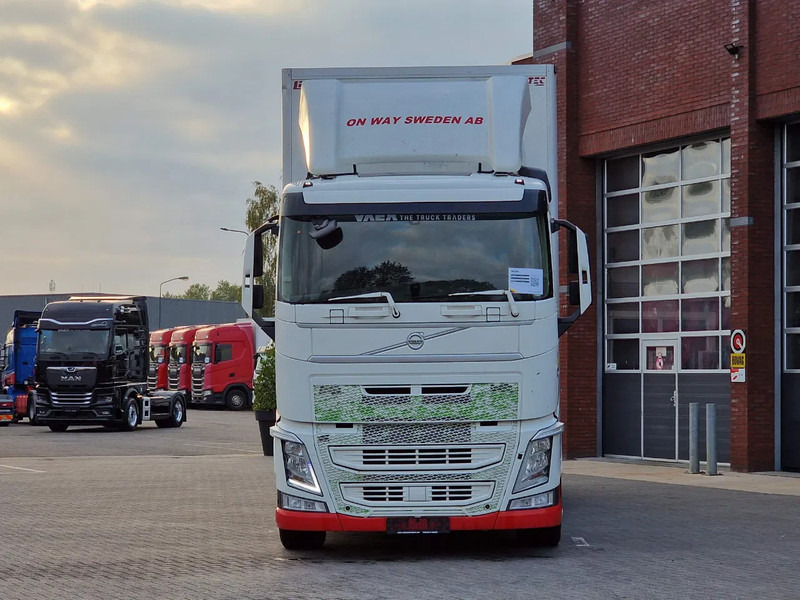 Volvo FH 13.460 lowroof 6x2 - Box with Sidedoors - 480 WB - Full air - 厢式卡车:图2 Volvo FH 13.460 lowroof 6x2 - Box with Sidedoors - 480 WB - Full air - 厢式卡车:图2