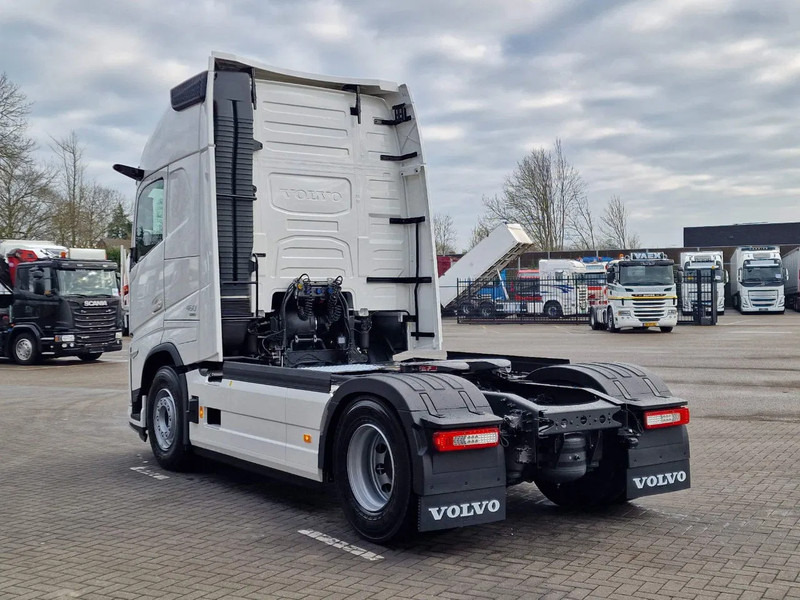 Volvo FH 13.500 Aero Globetrotter XL 4x2 - I Save - I parkcool - 2x tank - Mirror cams - 牵引车:图5 Volvo FH 13.500 Aero Globetrotter XL 4x2 - I Save - I parkcool - 2x tank - Mirror cams - 牵引车:图5
