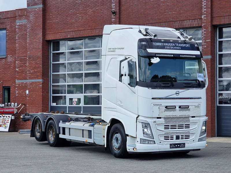 Volvo FH 13.500 Globetrotter XL 6x2 - BDF - Retarder - I parkcool - Full air - 4.90 WB - 集装箱运输车/ 可拆卸车身的卡车:图1 Volvo FH 13.500 Globetrotter XL 6x2 - BDF - Retarder - I parkcool - Full air - 4.90 WB - 集装箱运输车/ 可拆卸车身的卡车:图1